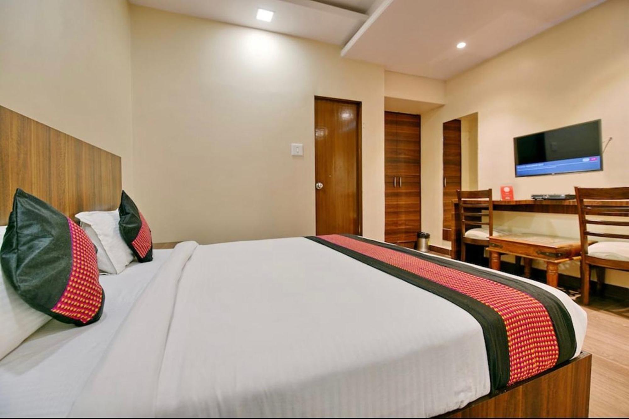 Hotel Rang Mahal Near Jaipur International Airport Exterior foto