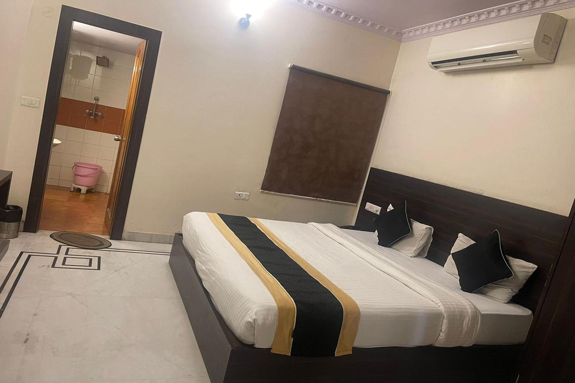 Hotel Rang Mahal Near Jaipur International Airport Exterior foto