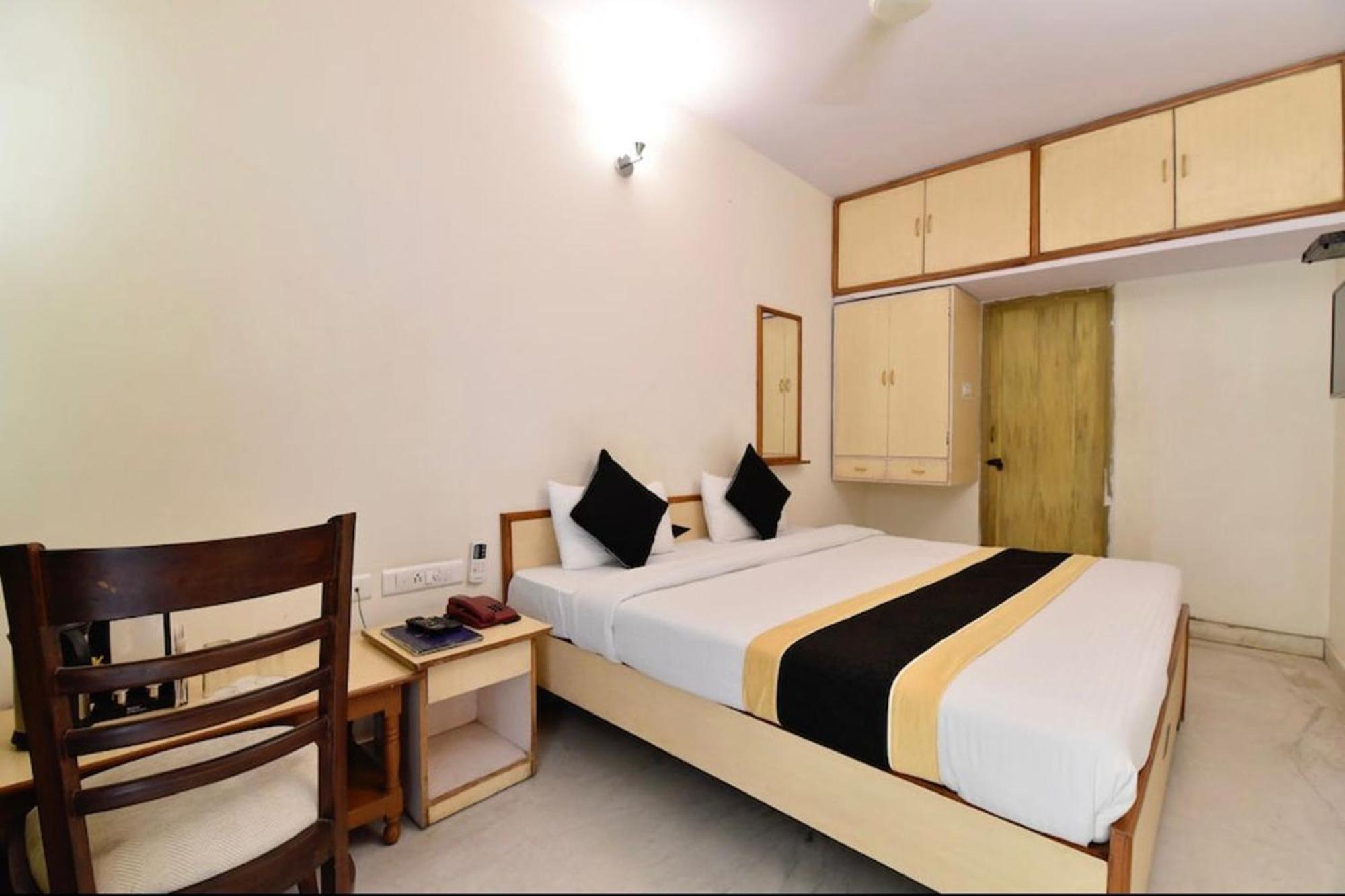 Hotel Rang Mahal Near Jaipur International Airport Exterior foto