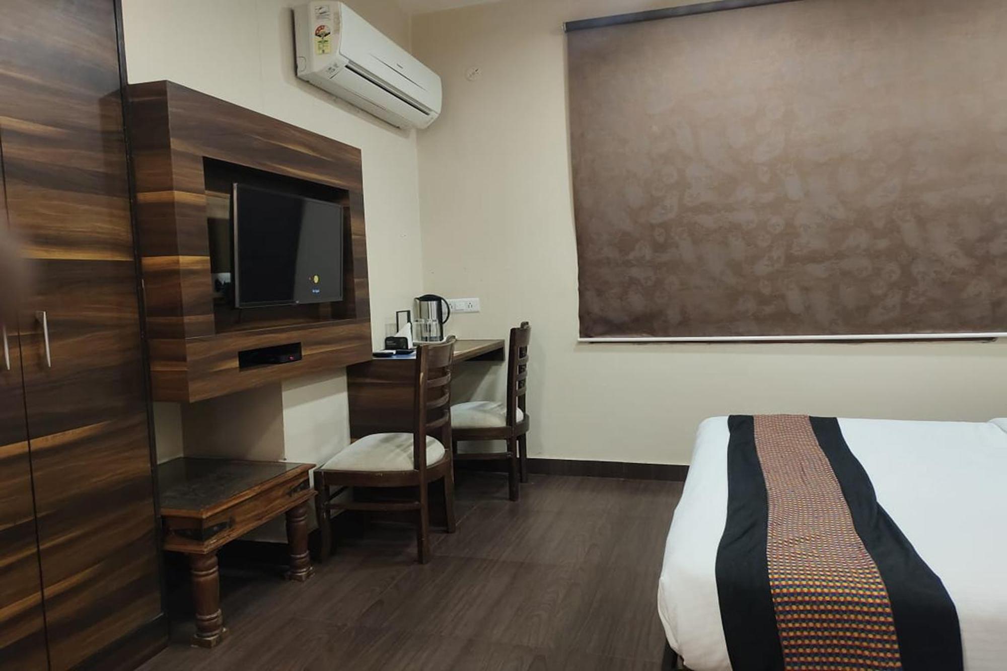 Hotel Rang Mahal Near Jaipur International Airport Exterior foto