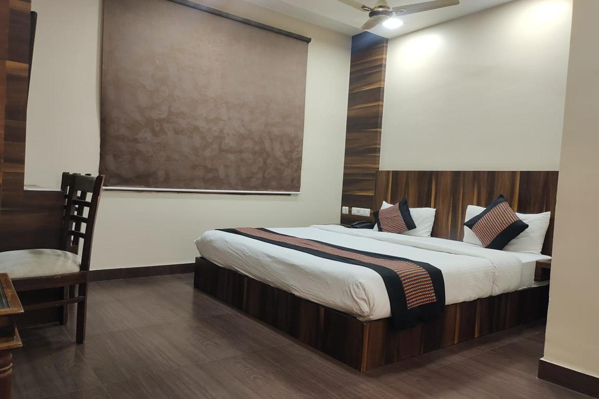 Hotel Rang Mahal Near Jaipur International Airport Exterior foto